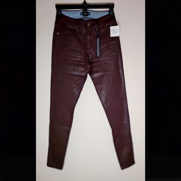 JustFab Denim - Burgundy/Oxblood Coated Skinny Jeans by Justfab in Black, Size 0, Size 25, NWT